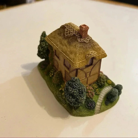 Leonardo Cottages Elm Cottage 2006 In Box - Picture 6 of 12